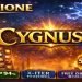 Immagine orizzontale recensione slot Cygnus 6 di ELK Studios con tema cosmico, RTP 94%, X-iter e Free Drops